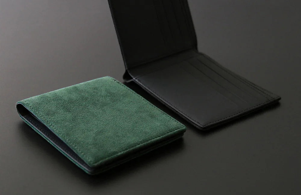 Slim Card Holder – Unisex Luxury Wallet for Daily Use