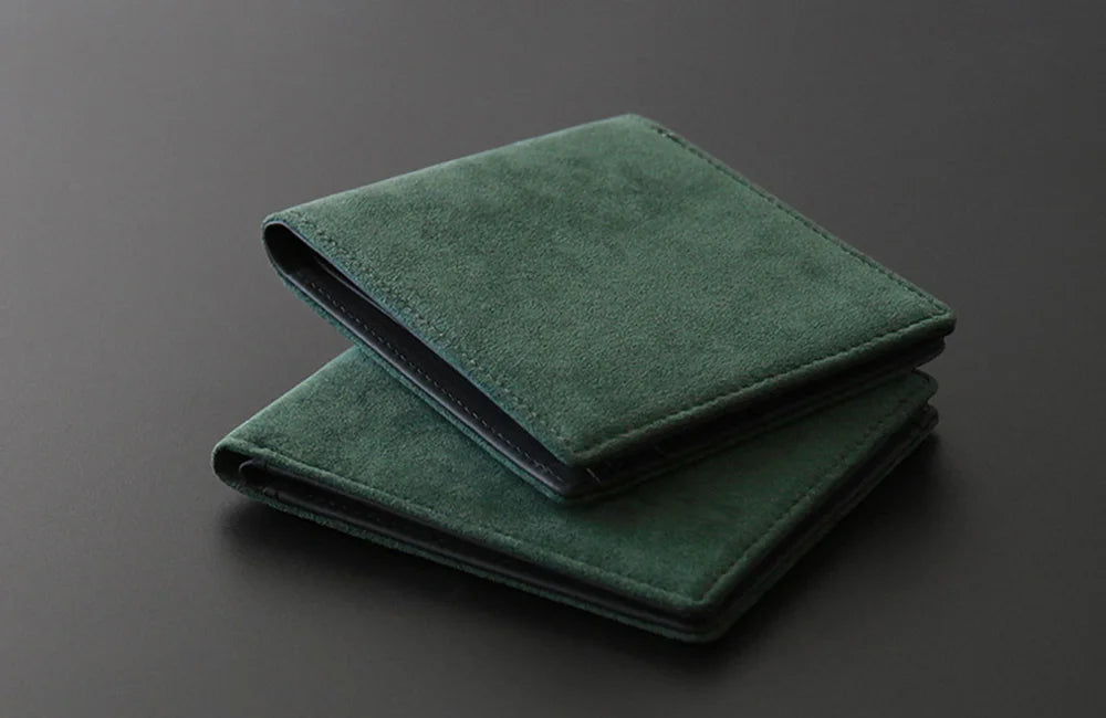 Slim Card Holder – Unisex Luxury Wallet for Daily Use