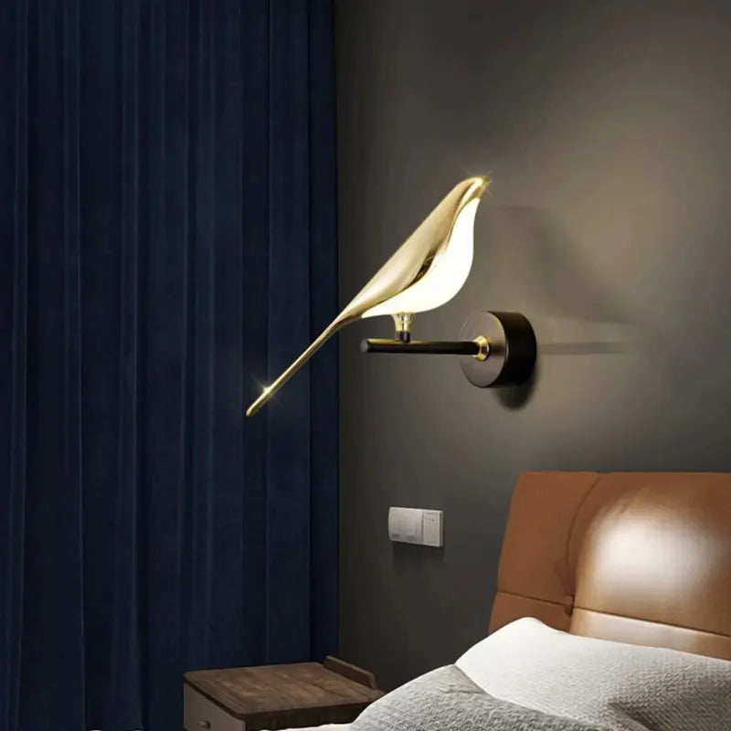 Magpie Bird LED Wall Lamp – 360° Rotating Bedside Light