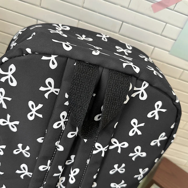 Waterproof Nylon Backpack for Women – Simple Solid Color Travel Bag