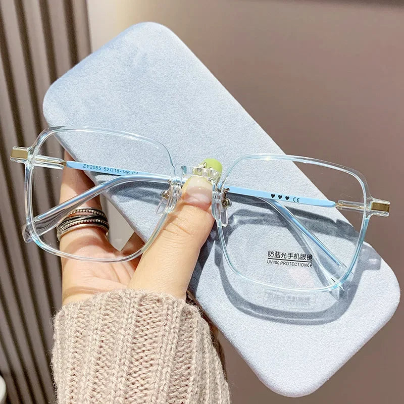 Trendy Anti-Blue Light Reading Glasses – HD Unisex Eyewear