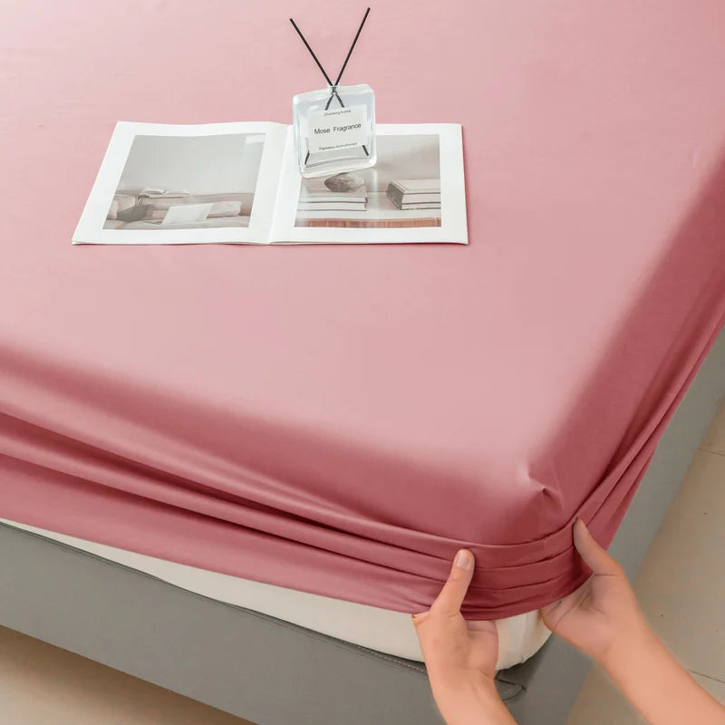 Waterproof Fitted Bed Sheet – 360° Elastic Mattress Protector