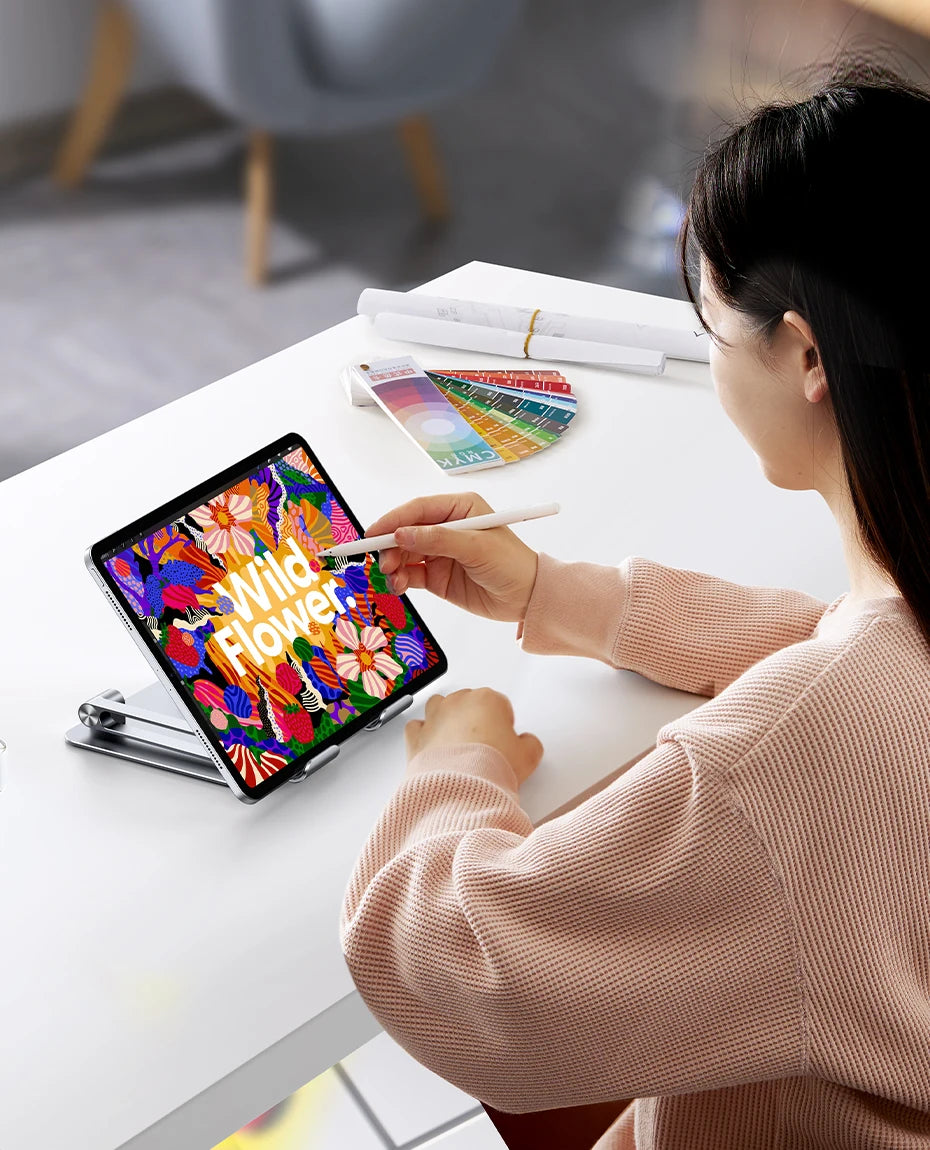 Aluminum Tablet & Phone Stand – Adjustable Holder for Desk