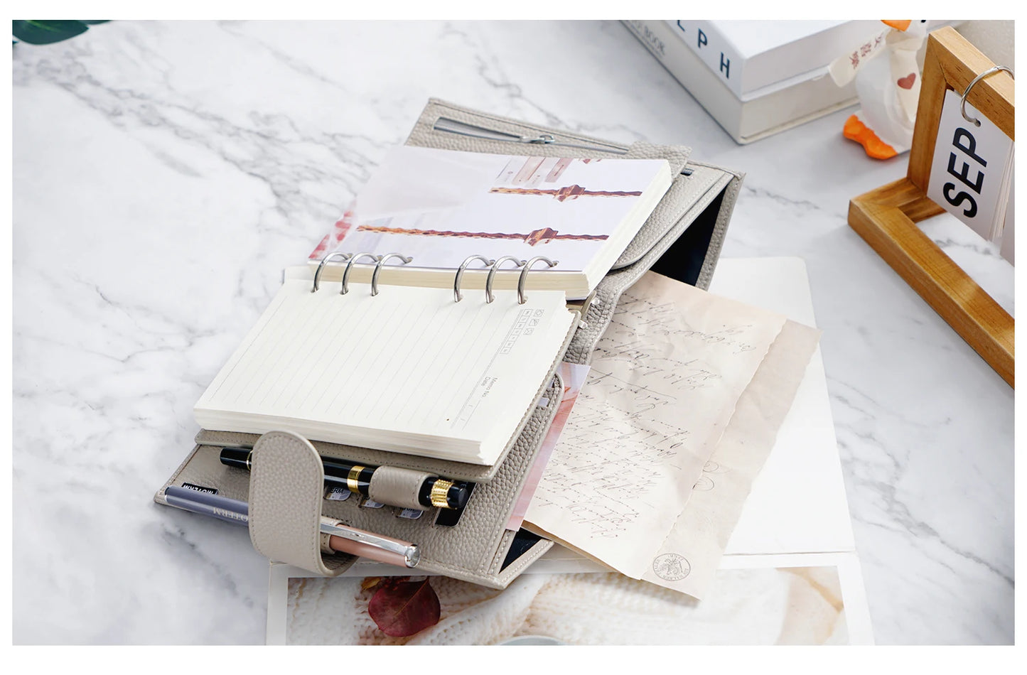 Personal Size Planner – 30mm Rings, Genuine Pebbled Grain Leather