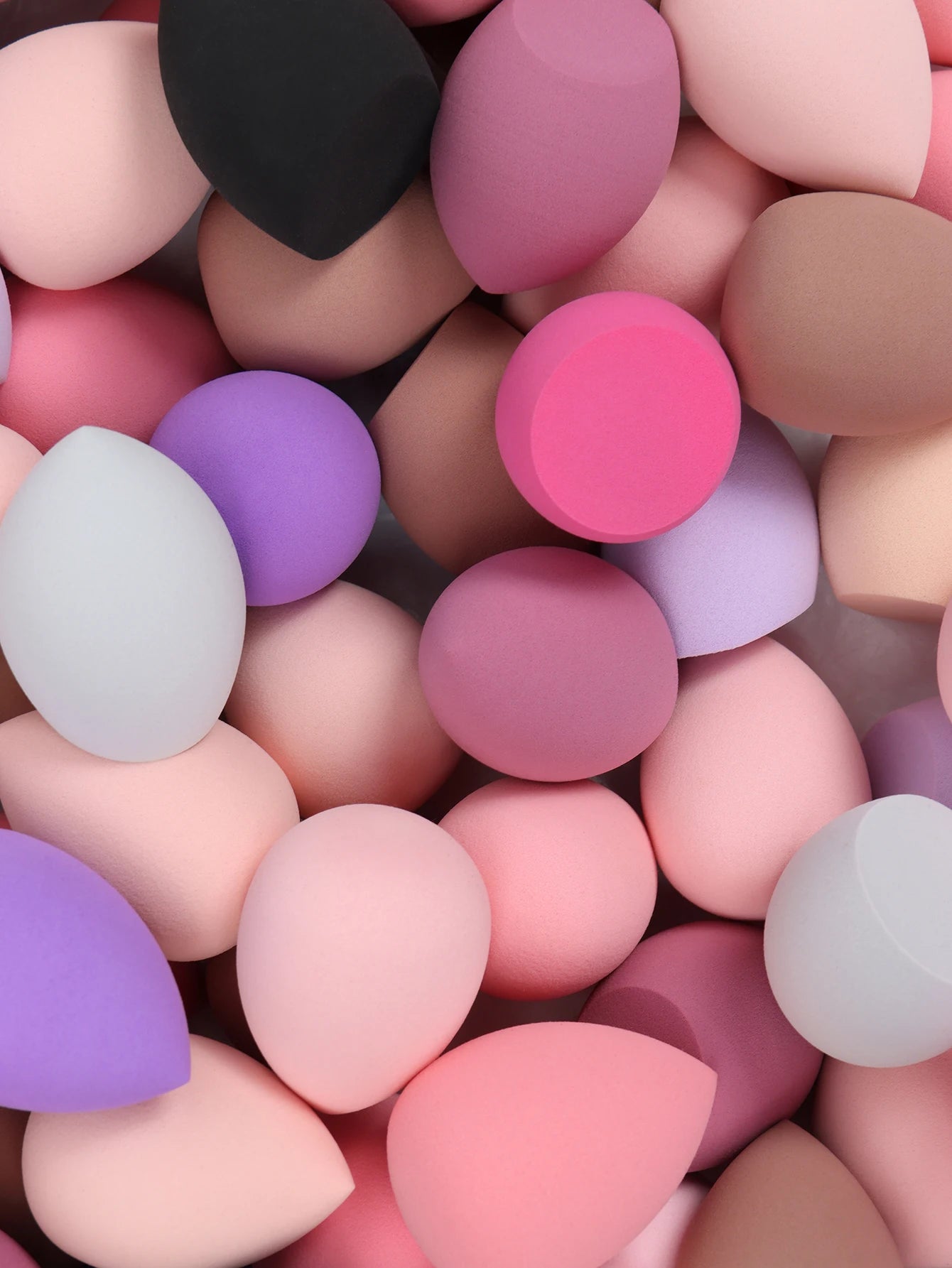 Medium Beauty Sponges – 6–60pcs Random Colors & Shapes for Makeup
