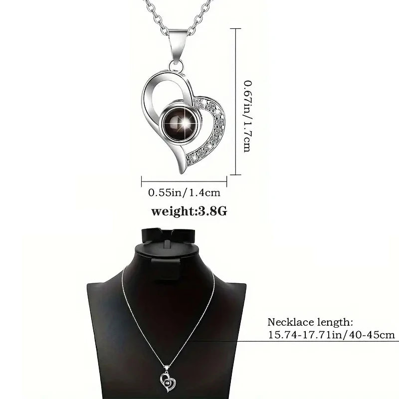 Heart-Shaped Red Rose Necklace – Romantic Gift