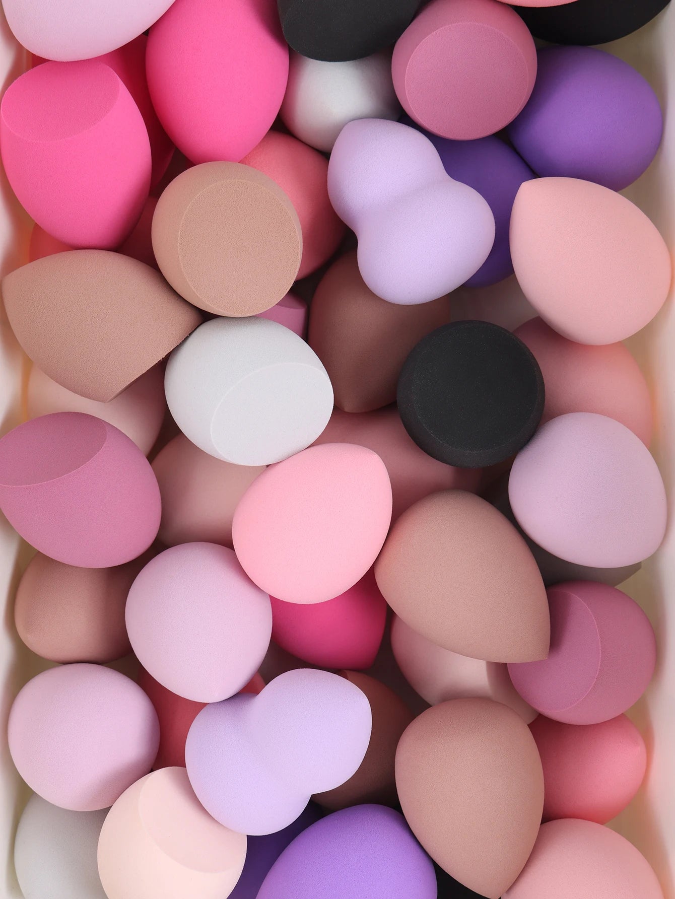 Medium Beauty Sponges – 6–60pcs Random Colors & Shapes for Makeup