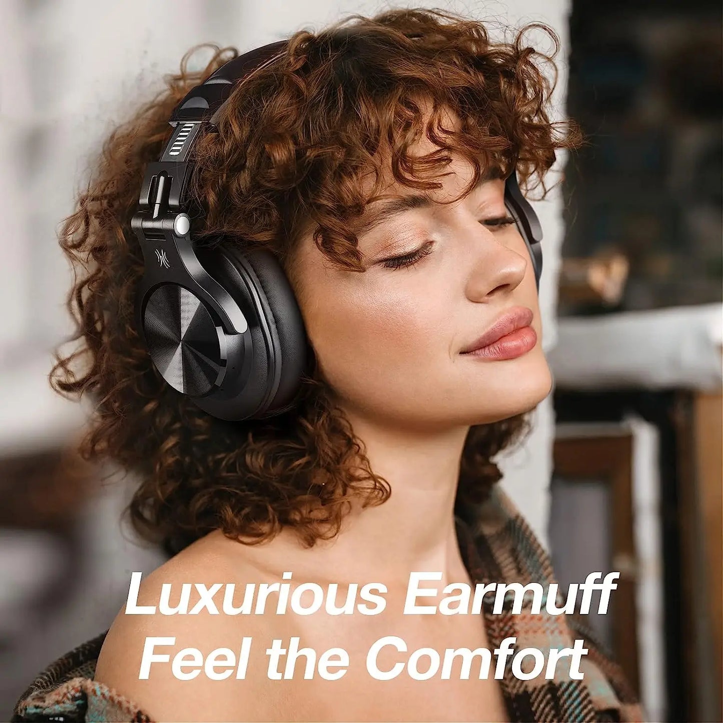 Bluetooth 5.2 Hi-Res Over-Ear Headphones – Wireless Studio DJ
