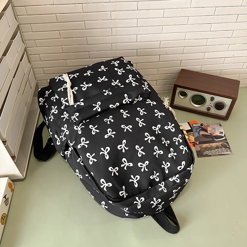 Waterproof Nylon Backpack for Women – Simple Solid Color Travel Bag