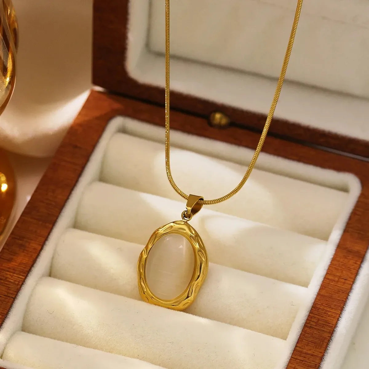 18K Gold Plated Cat Eye Opal Pendant Necklace – Oval Fashion Jewelry