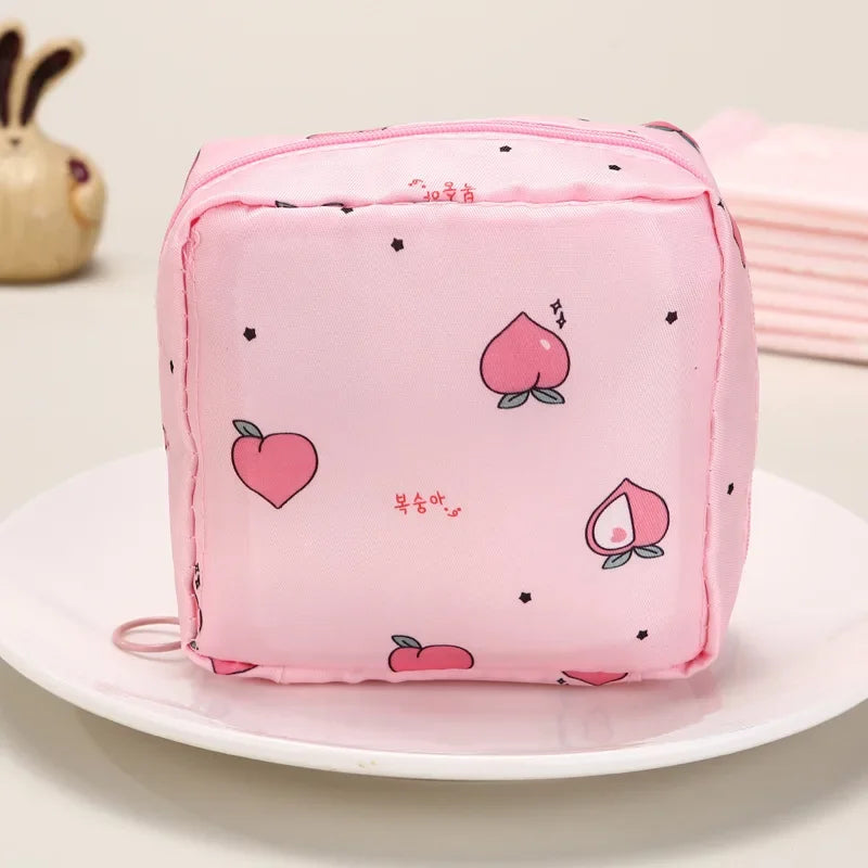 Portable Sanitary Napkin Bag – Waterproof Tampon Organizer Pouch