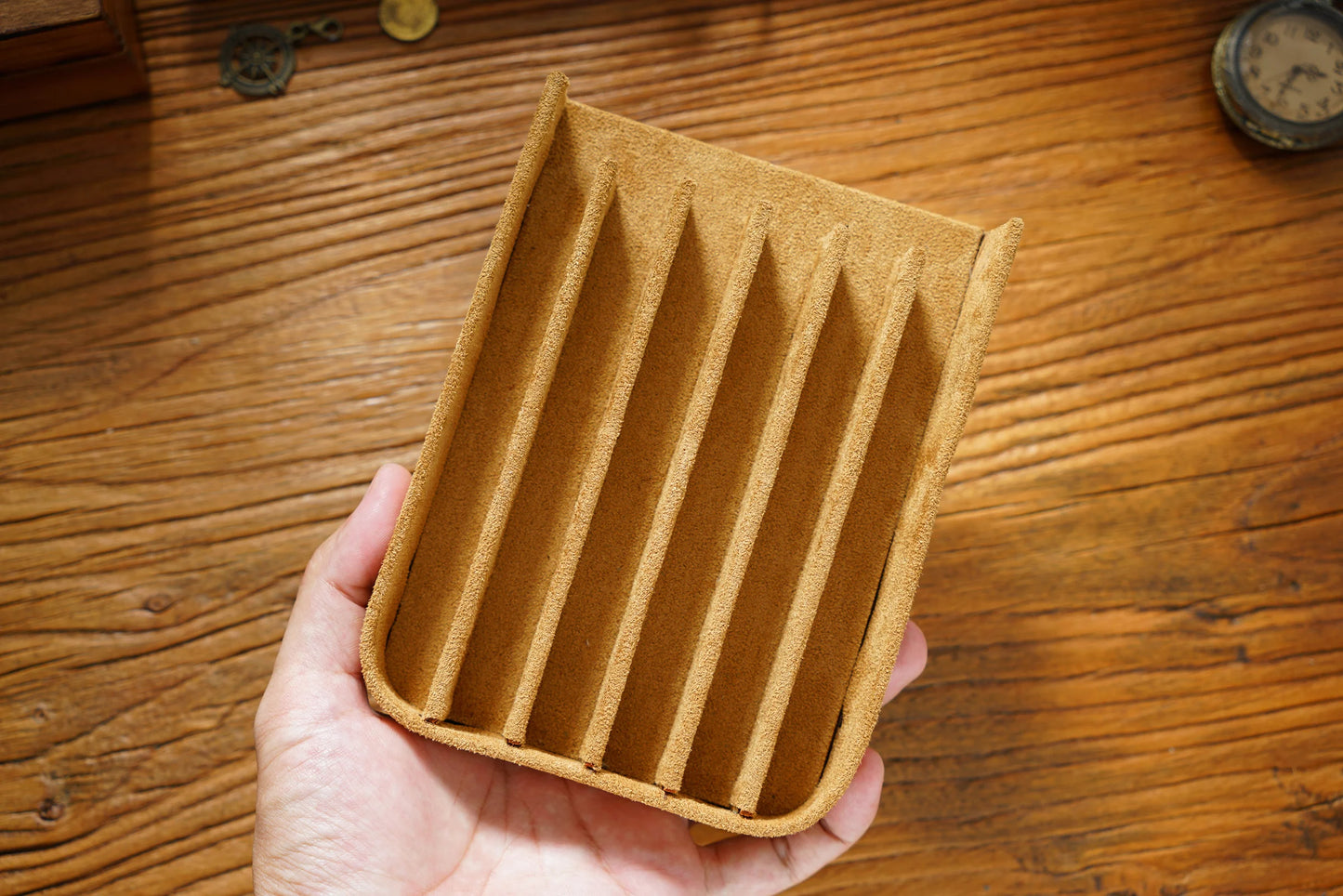Vintage Genuine Leather Pen Pouch – 6-Slot Removable Tray Case