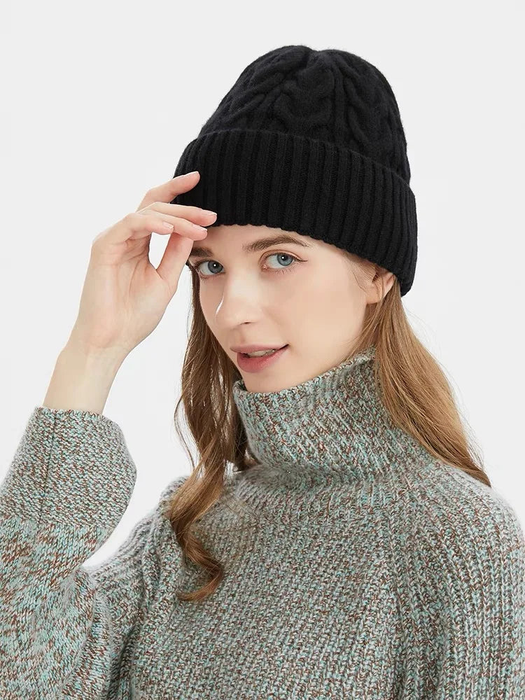Thick Knitted Wool Beanie – Warm Solid Color Winter Hat