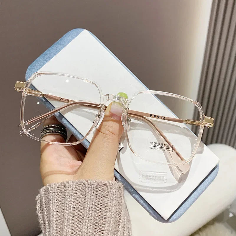 Trendy Anti-Blue Light Reading Glasses – HD Unisex Eyewear