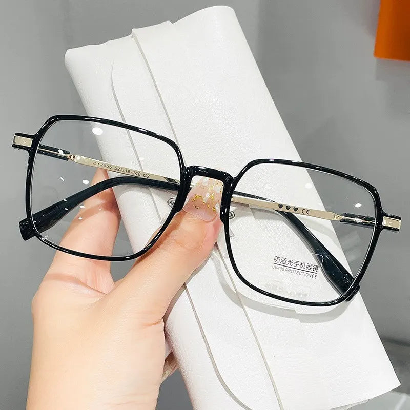 Trendy Anti-Blue Light Reading Glasses – HD Unisex Eyewear