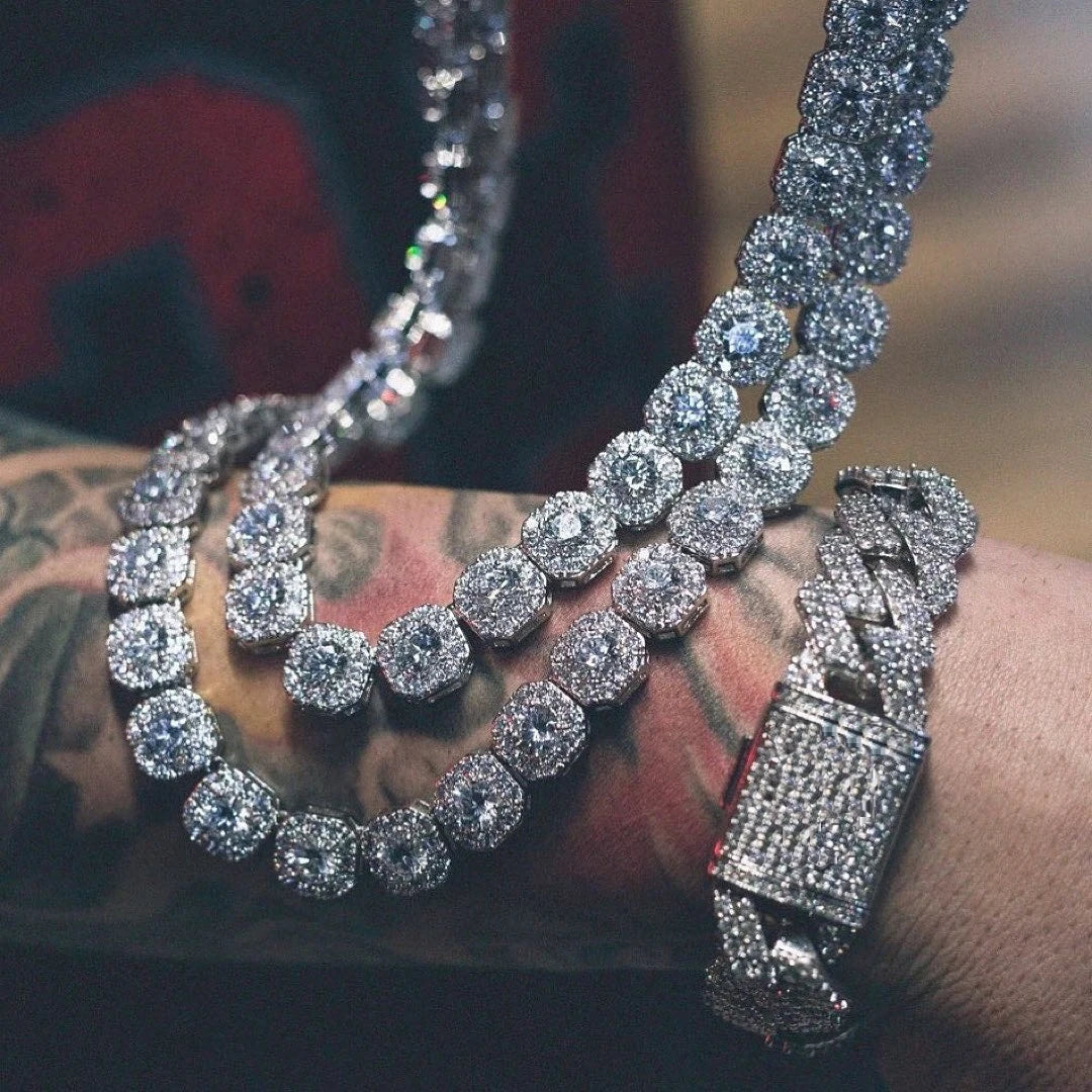 Hip Hop Iced Out Cuban Link Chain Necklace – Gold & Silver Men’s Gift