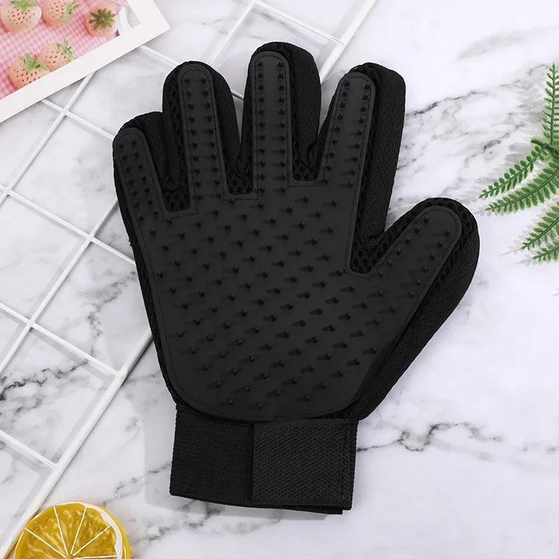 Pet Grooming Glove – Deshedding Brush & Bath Massage Tool for Cats & Dogs