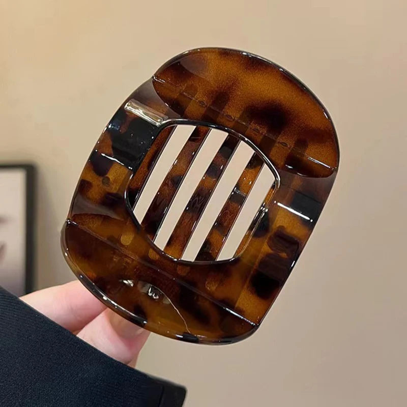 Acetic Acid Hair Clip – Simple Spring Spoon Clip for Women