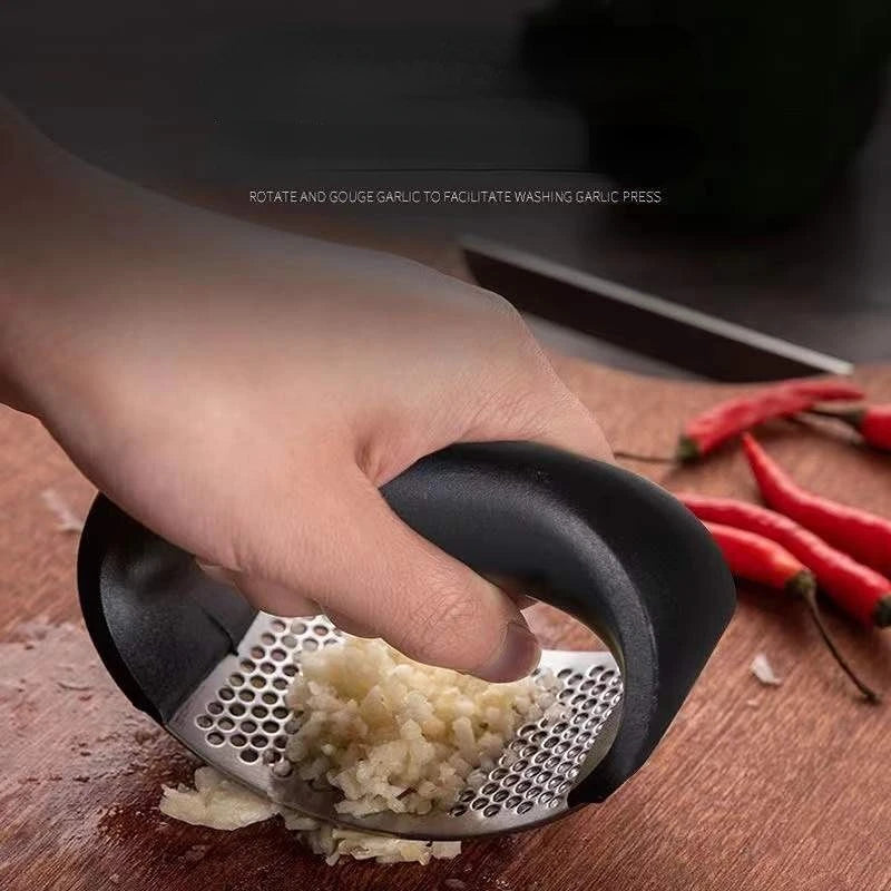 Stainless Steel Garlic Press – Manual Mincer for Chopping Garlic & Vegetables