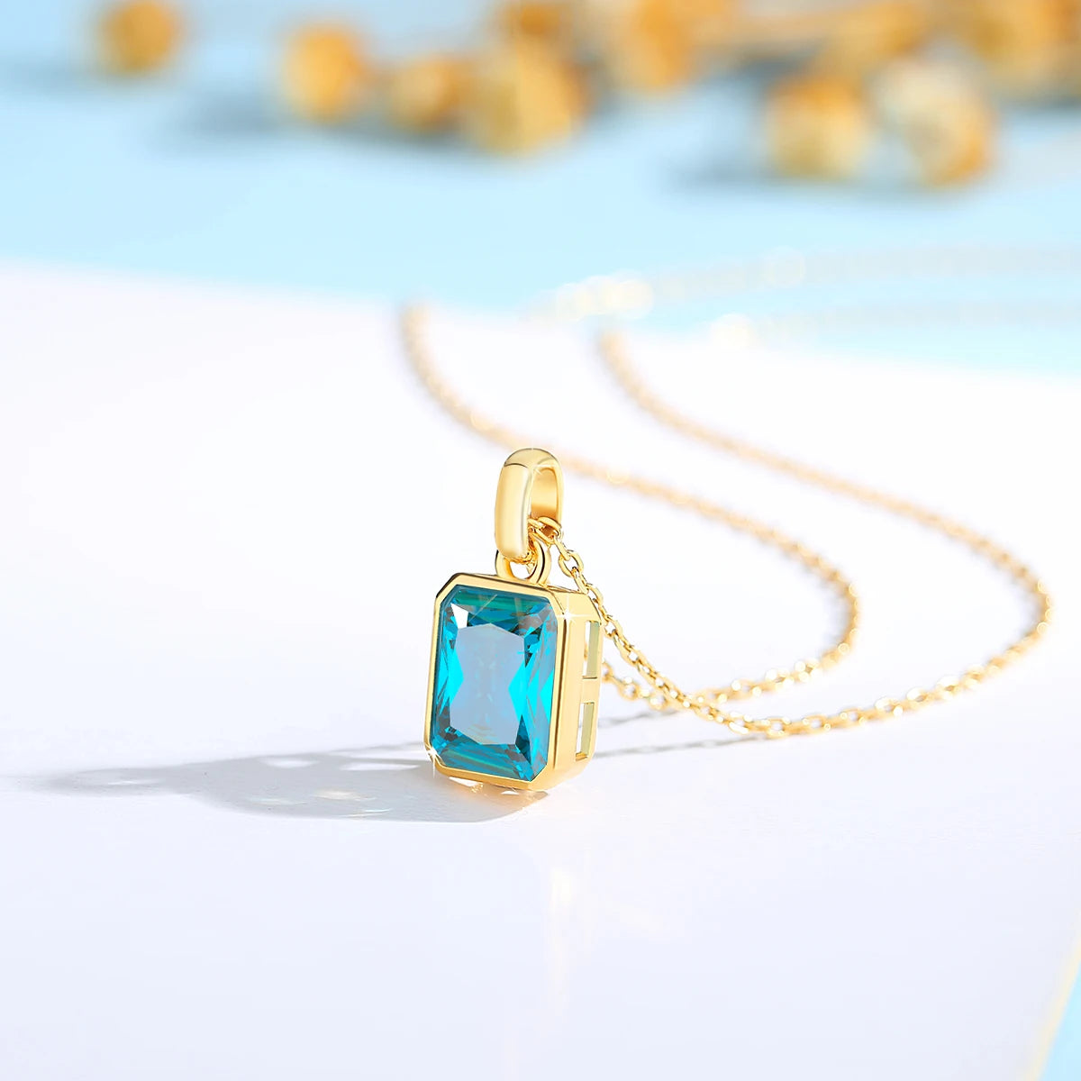 18K Gold Necklace Pendant for Women – 8x10mm Blue Stone AU750