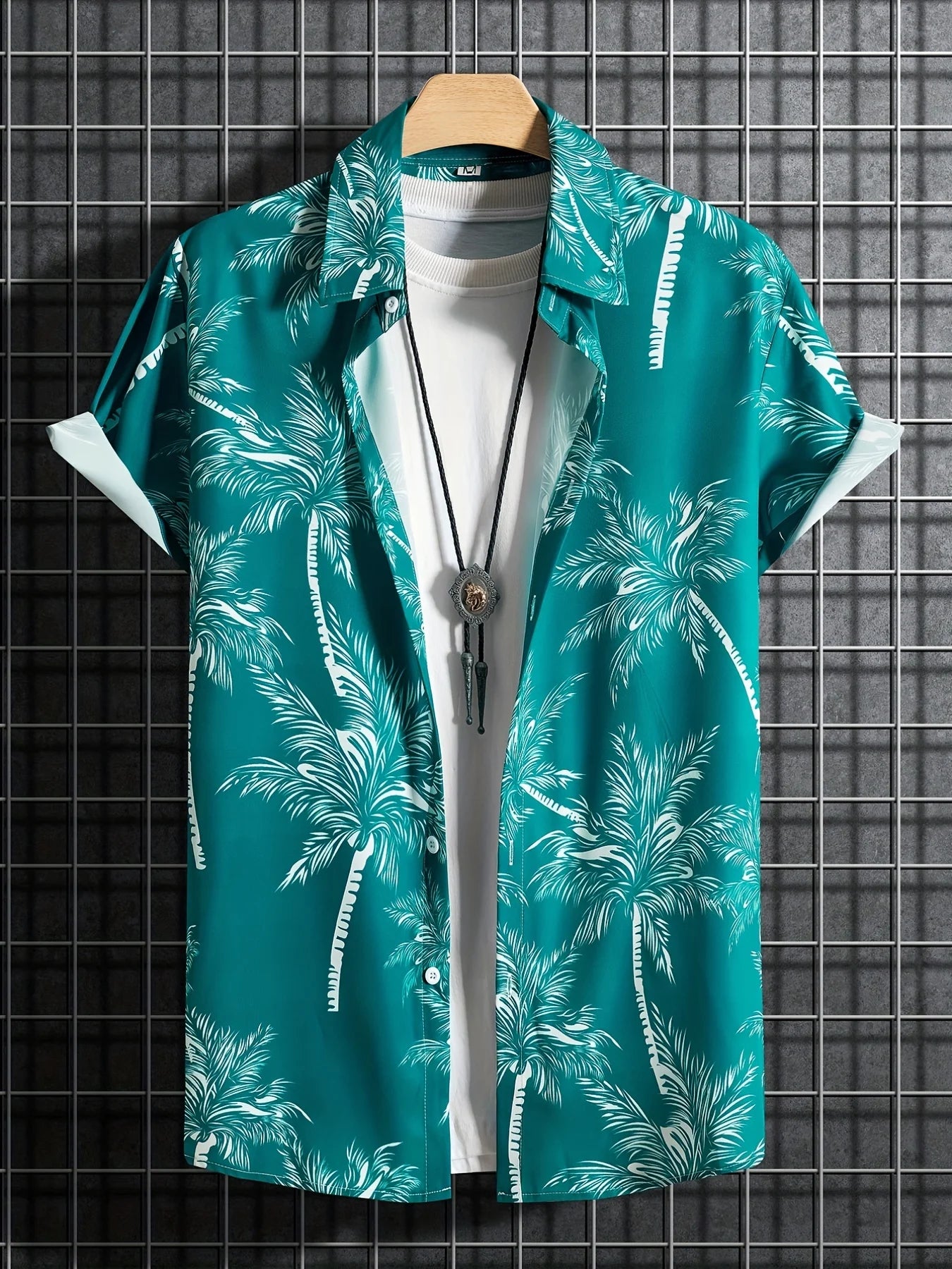 Men’s Palm Tree Shirt – Casual Hawaiian Short Sleeve Top
