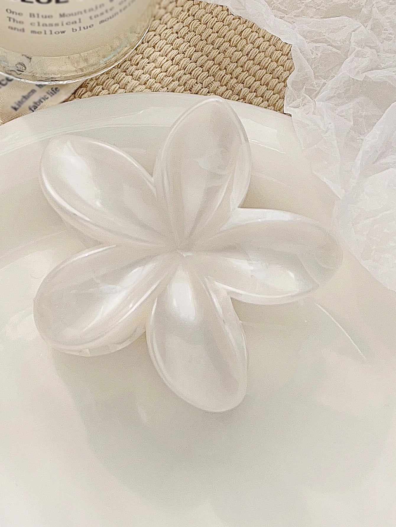 2 Pcs Marble Flower Hair Claw Clips – Cute Beach Hair Accessories