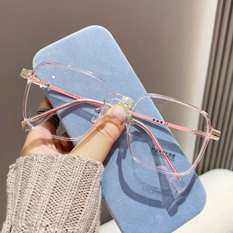 Trendy Anti-Blue Light Reading Glasses – HD Unisex Eyewear