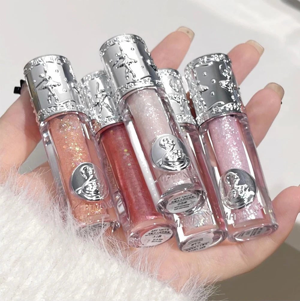 Liquid Shimmer Eyeshadow – Fine Glitter Highlight for Bold Looks