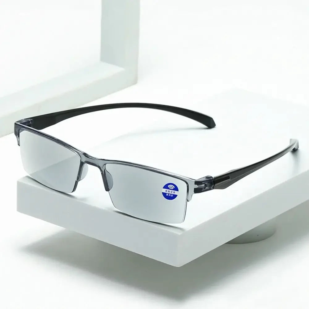 Smart Auto-Focus Reading Glasses