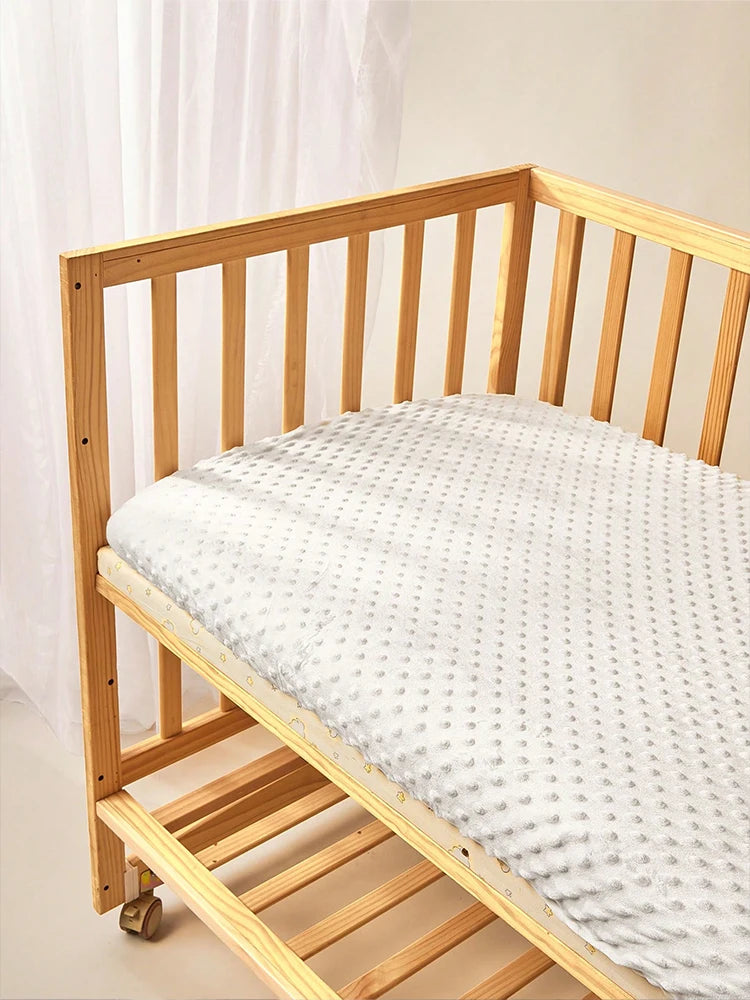 130×70cm Dotted Flannel Crib Sheet – Soft Fitted Baby Bedding