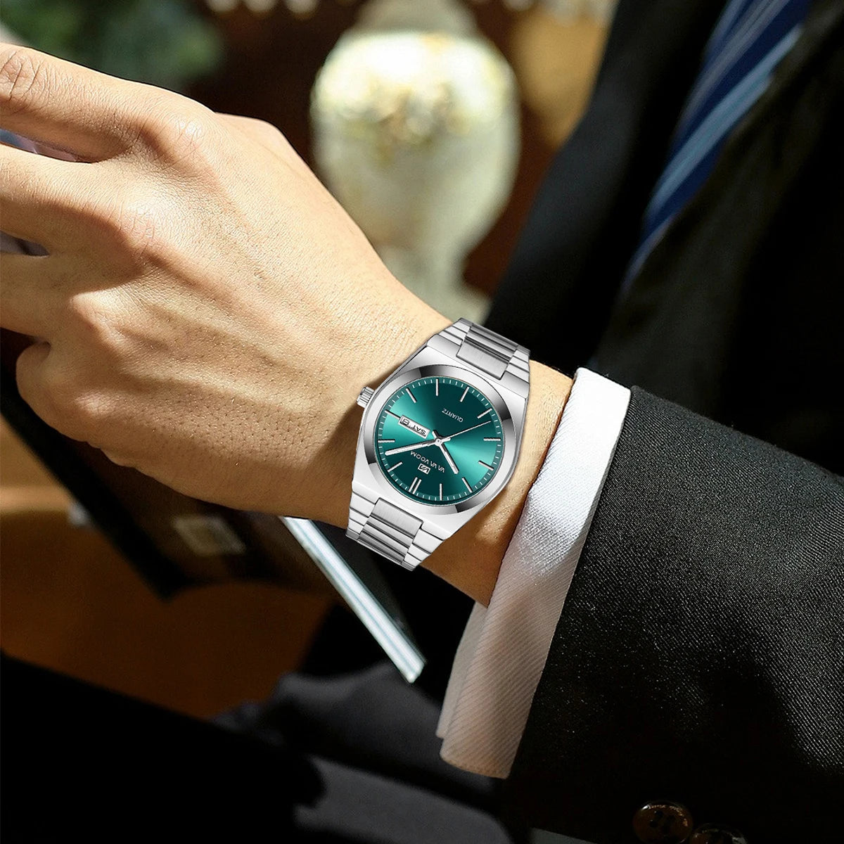 Men’s Stainless Steel 40mm Quartz Watch – Double Calendar & Waterproof