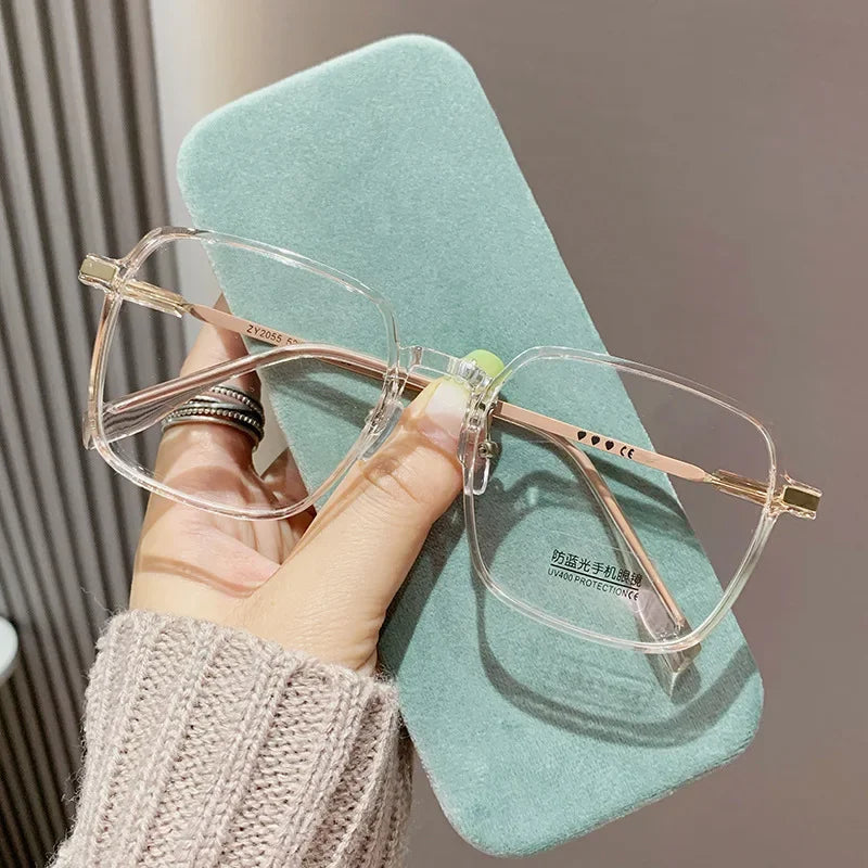 Trendy Anti-Blue Light Reading Glasses – HD Unisex Eyewear