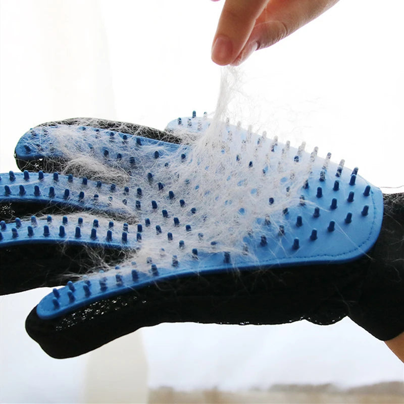 Pet Grooming Glove – Deshedding Brush & Bath Massage Tool for Cats & Dogs