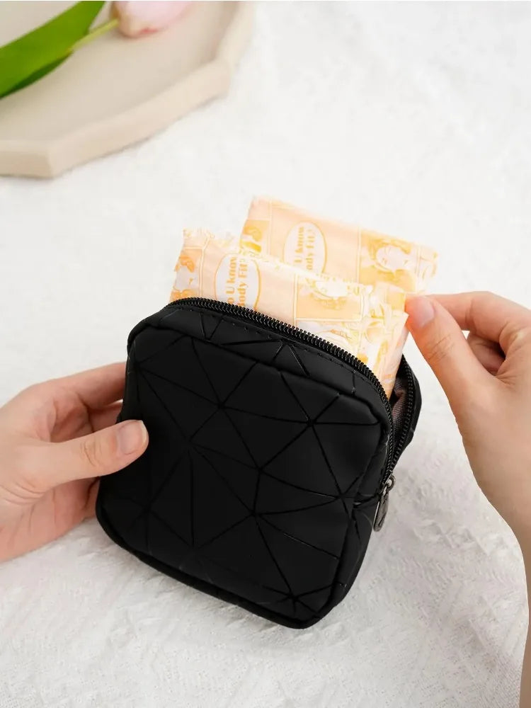 PU Leather Waterproof Organizer – Portable Bag for Women’s Essentials