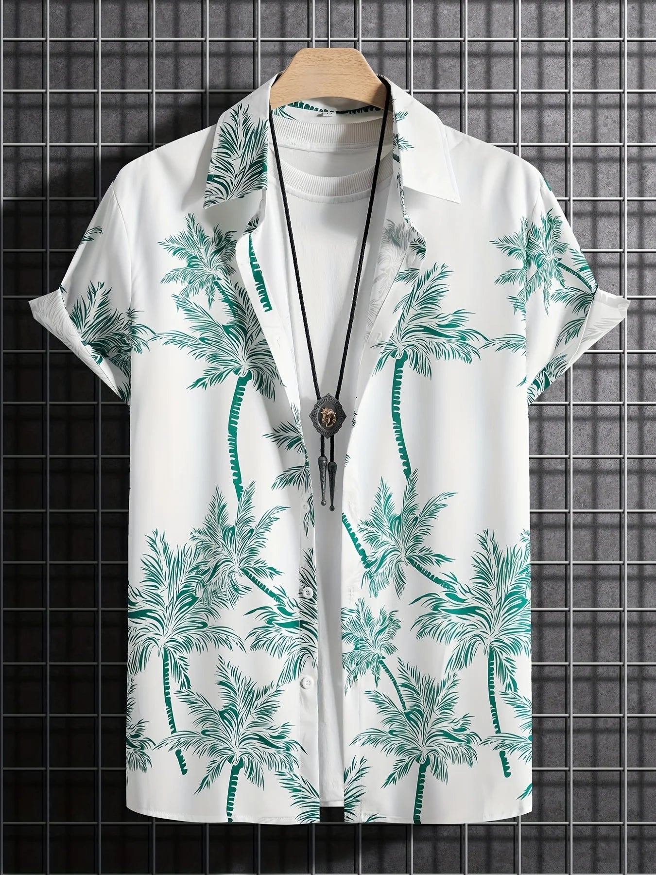 Men’s Palm Tree Shirt – Casual Hawaiian Short Sleeve Top