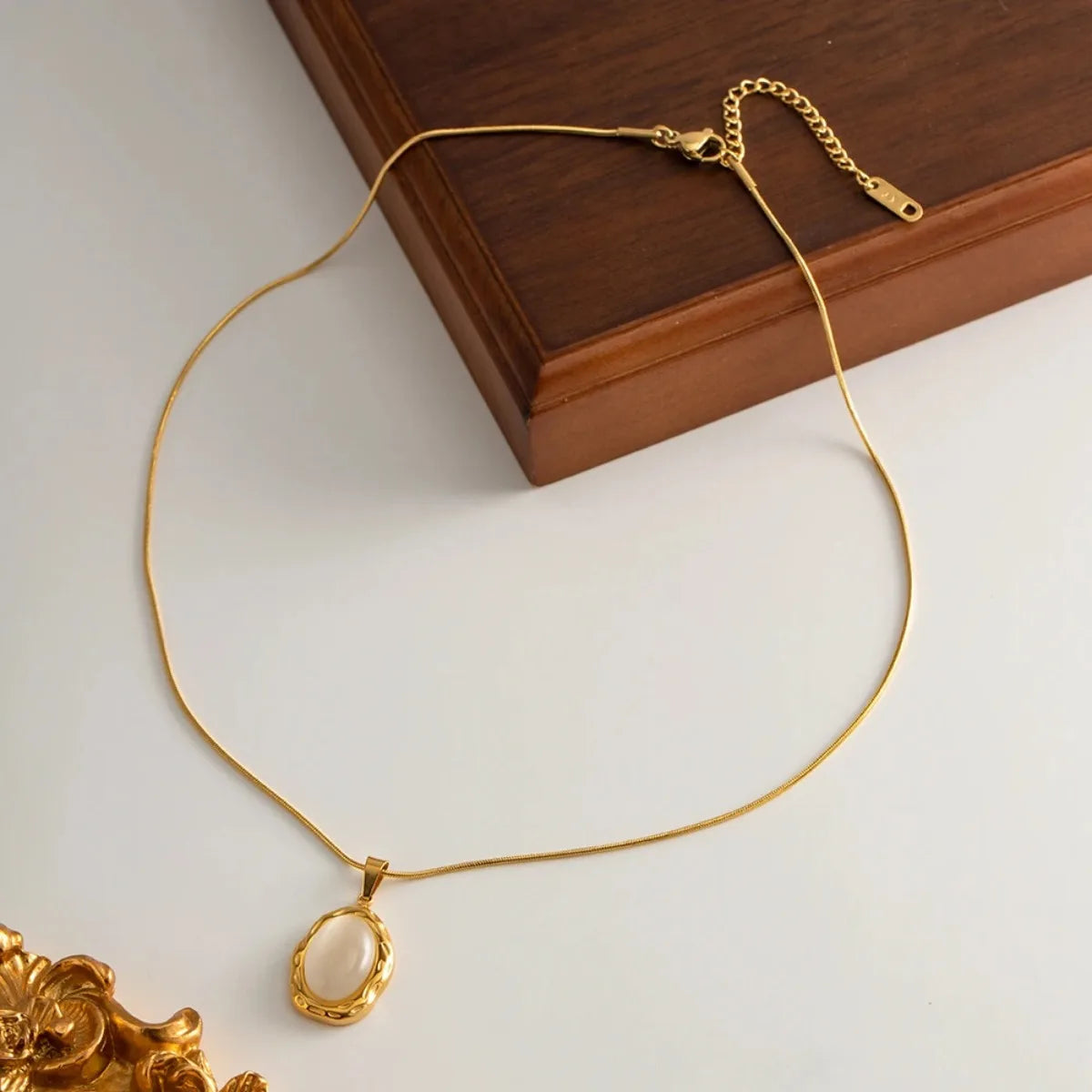 18K Gold Plated Cat Eye Opal Pendant Necklace – Oval Fashion Jewelry