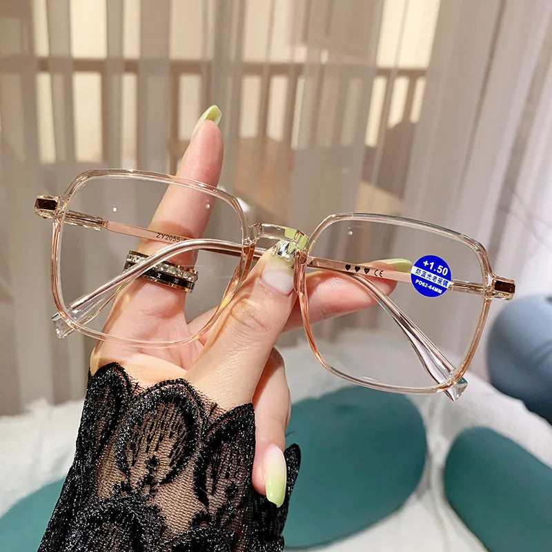 Trendy Anti-Blue Light Reading Glasses – HD Unisex Eyewear