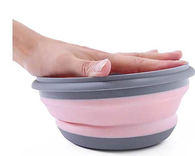 Collapsible pet bowls in 19cm, 15cm, and 12cm sizes