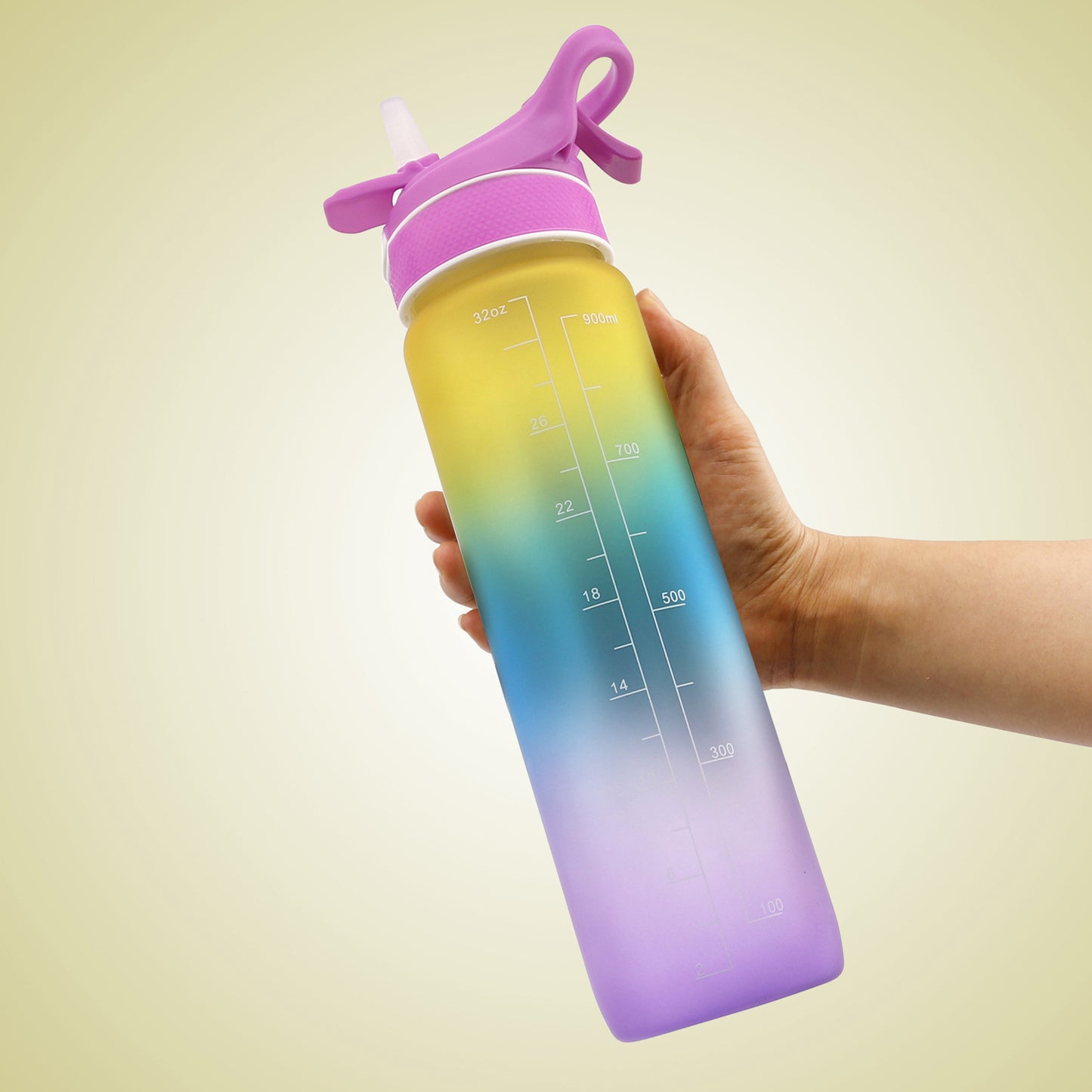 Hydration water bottle featuring a straw and bounce cover, ideal for sports and fitness
