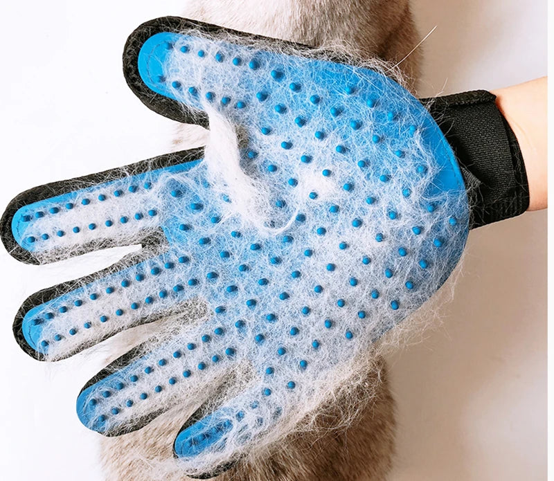 Pet Grooming Glove – Deshedding Brush & Bath Massage Tool for Cats & Dogs