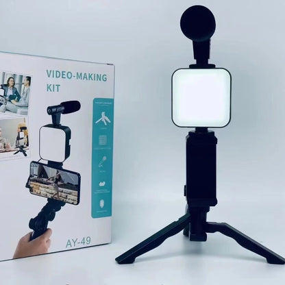 Cartmela Smartphone Vlogging Kit – Tripod, Microphone & Fill Light