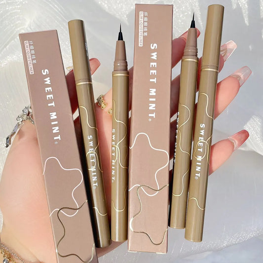 Waterproof Fine Tip Eyeliner Pen–Quick-Dry, Smudge-Proof for Beginners