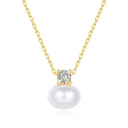 18K Gold Pearl Necklace with Moissanite Stone – Luxury Pendant