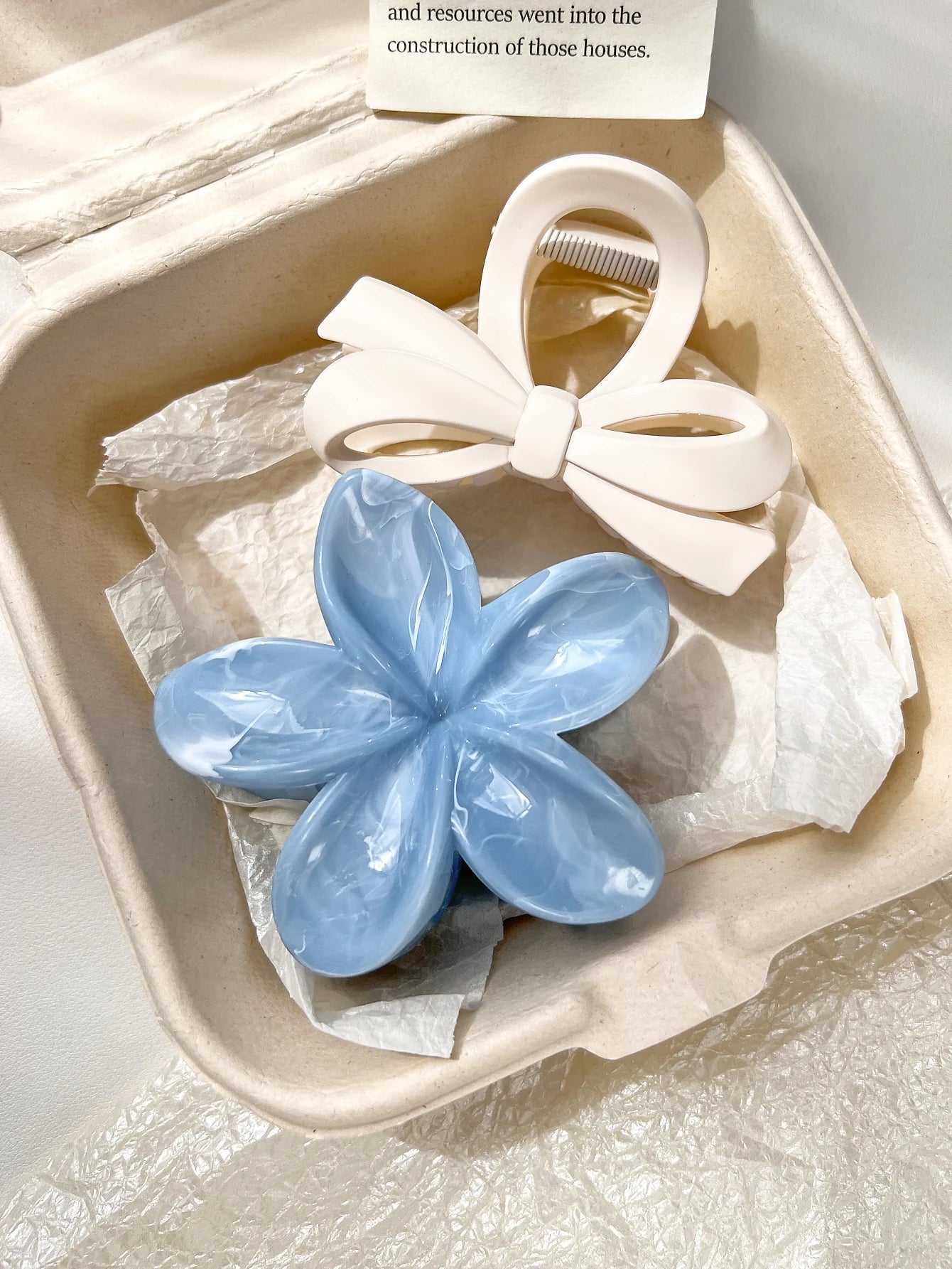 2 Pcs Marble Flower Hair Claw Clips – Cute Beach Hair Accessories