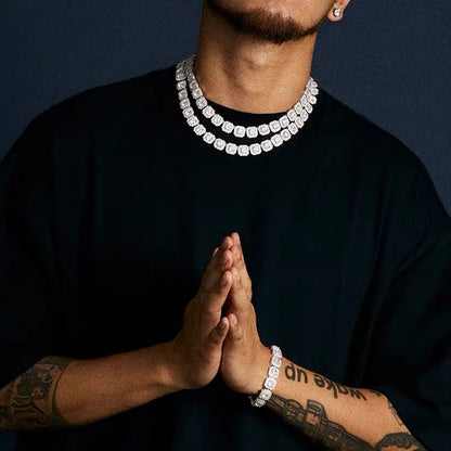 Hip Hop Iced Out Cuban Link Chain Necklace – Gold & Silver Men’s Gift