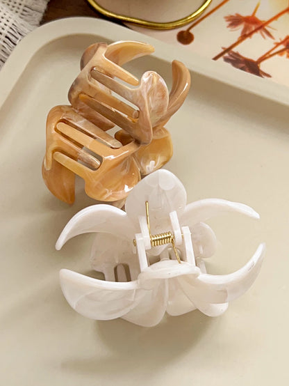 2 Pcs Marble Flower Hair Claw Clips – Cute Beach Hair Accessories
