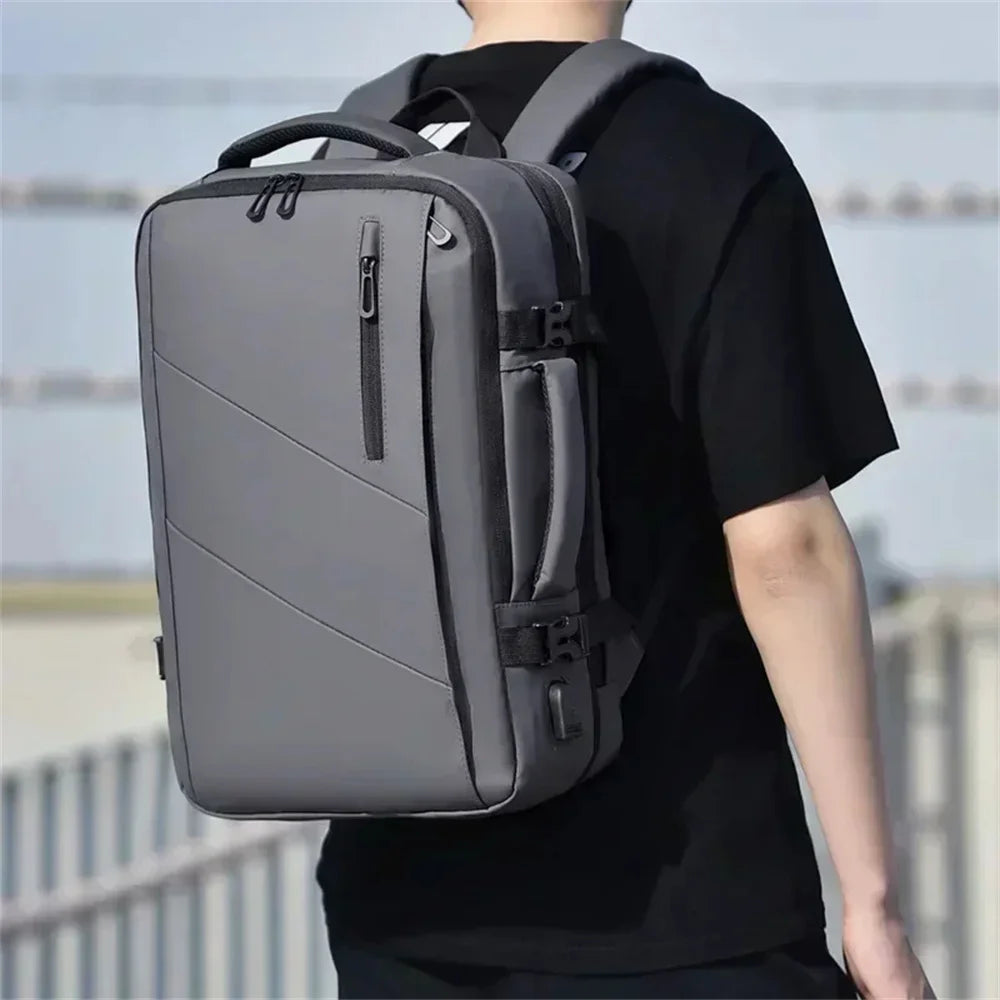 Cartmela 18-inch Men’s Business Laptop Backpack