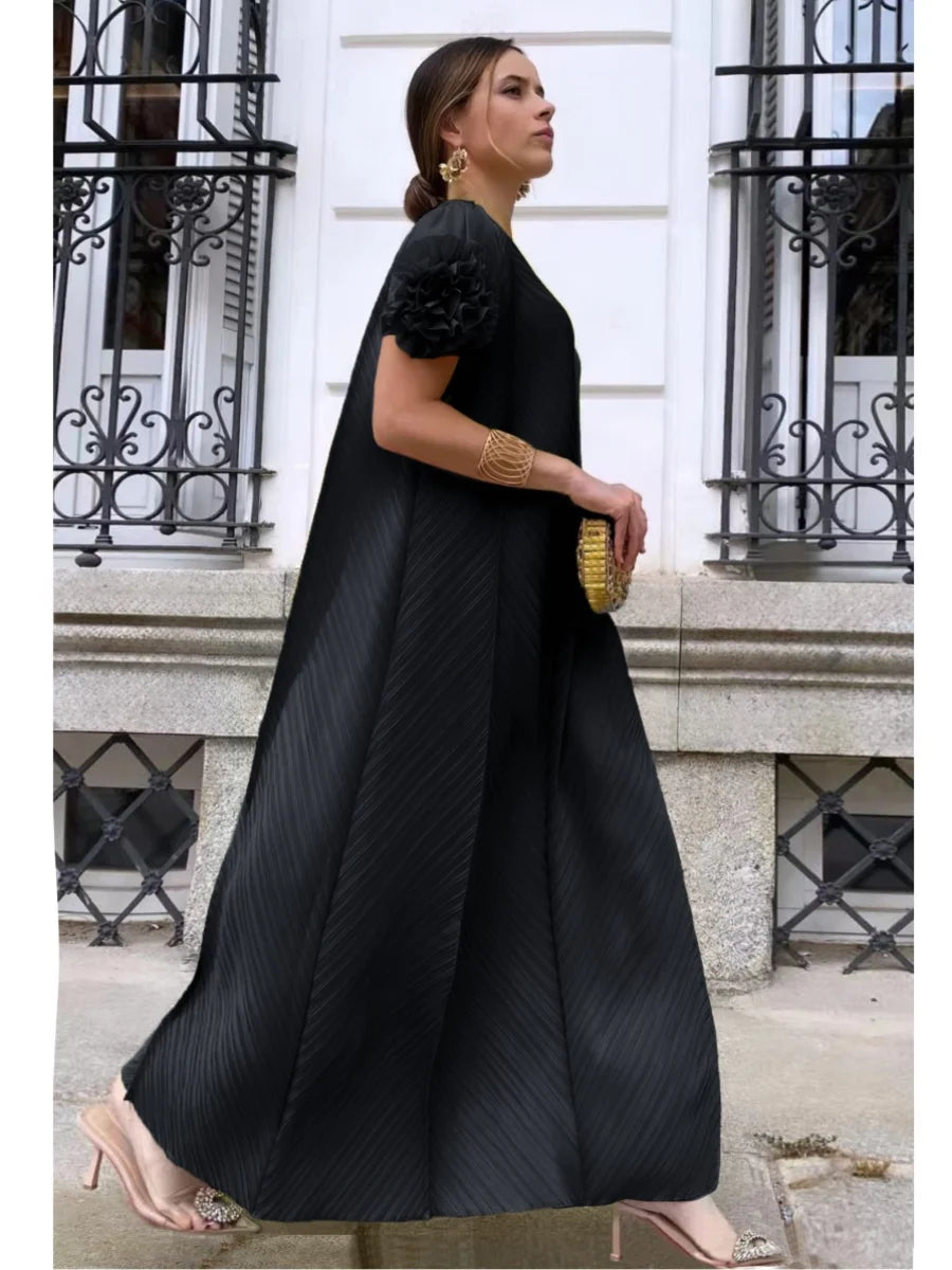Women’s Pleated Geometric Floral Dress – Versatile Age-Reducing Outfit