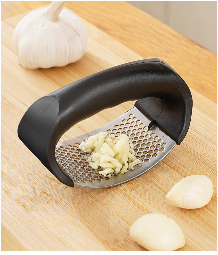 Stainless Steel Garlic Press – Manual Mincer for Chopping Garlic & Vegetables