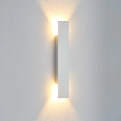 Modern LED Outdoor Wall Lamp – Waterproof IP65 Up Down Light